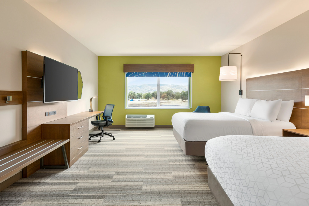 Holiday Inn Express & Suites - Ukiah by IHG