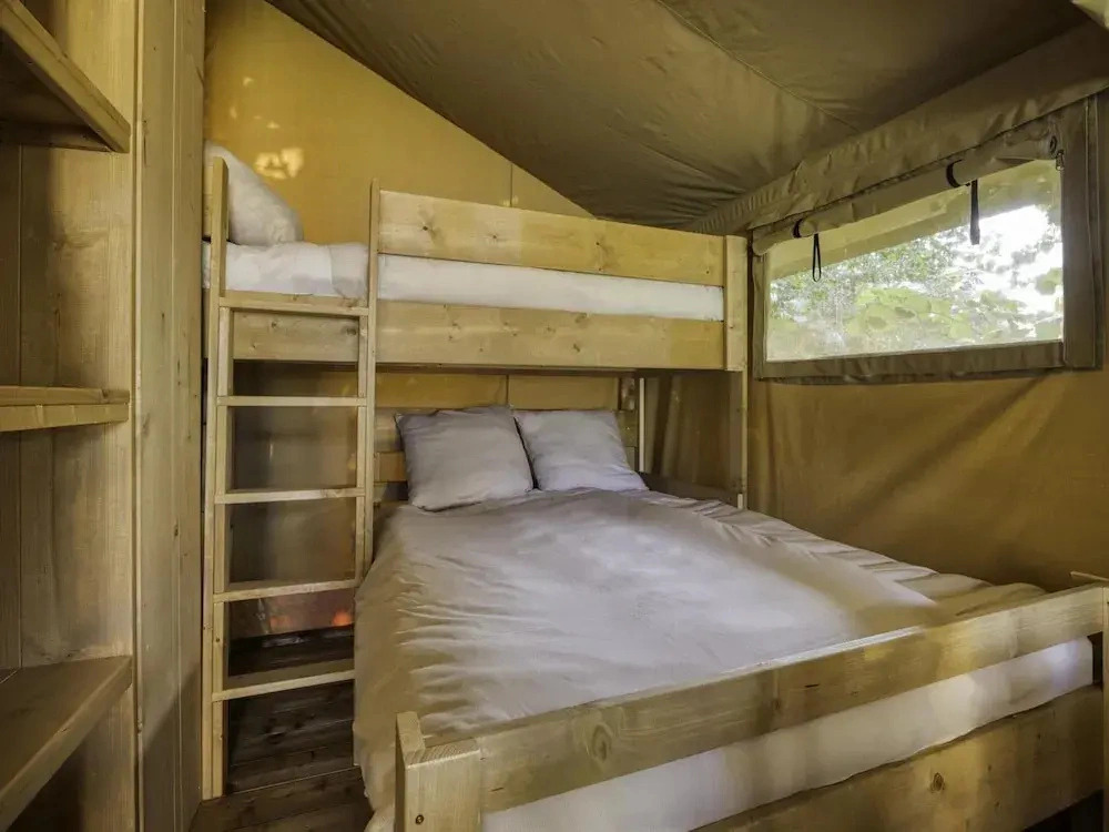 Comet Glamping Tent, Ardennes
