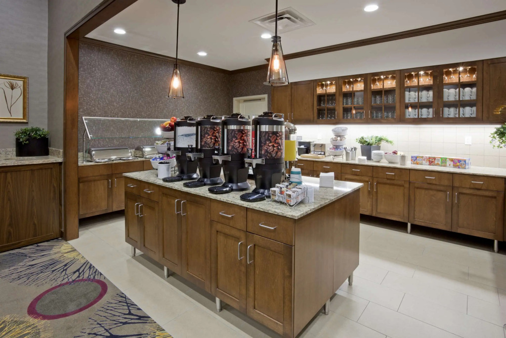Homewood Suites by Hilton Rochester Mayo Clinic-St. Marys Campus