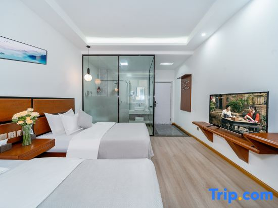 Nosedun Hotel (Dali High-Speed Railway Station Erhai Park)