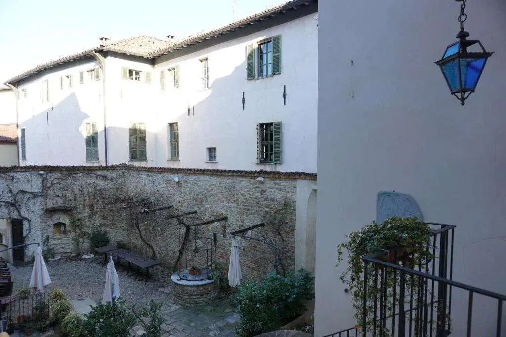 Relais dell'osso. La Loggia