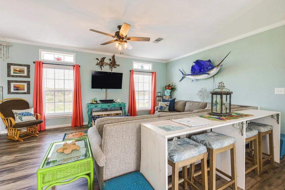 1 Mi to Marina: Rockport Vacation Rental