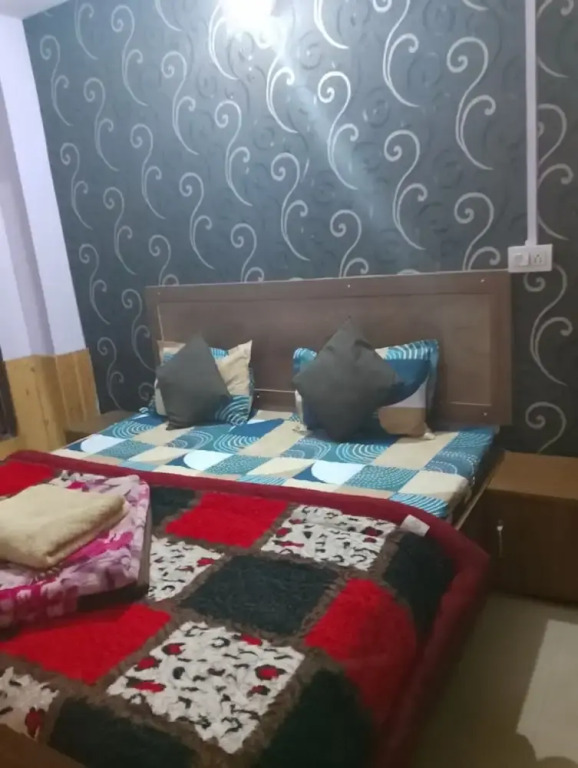 Goroomgo The Alpine Homes Solan