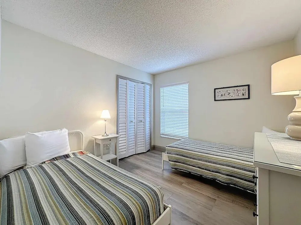 South Facing Golf Course Villa Updates Throughout