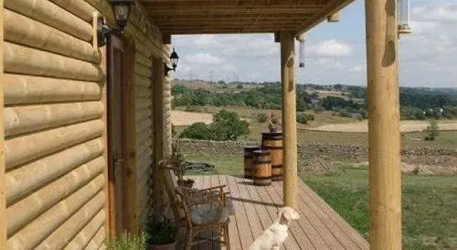 Huntercrook Lodge