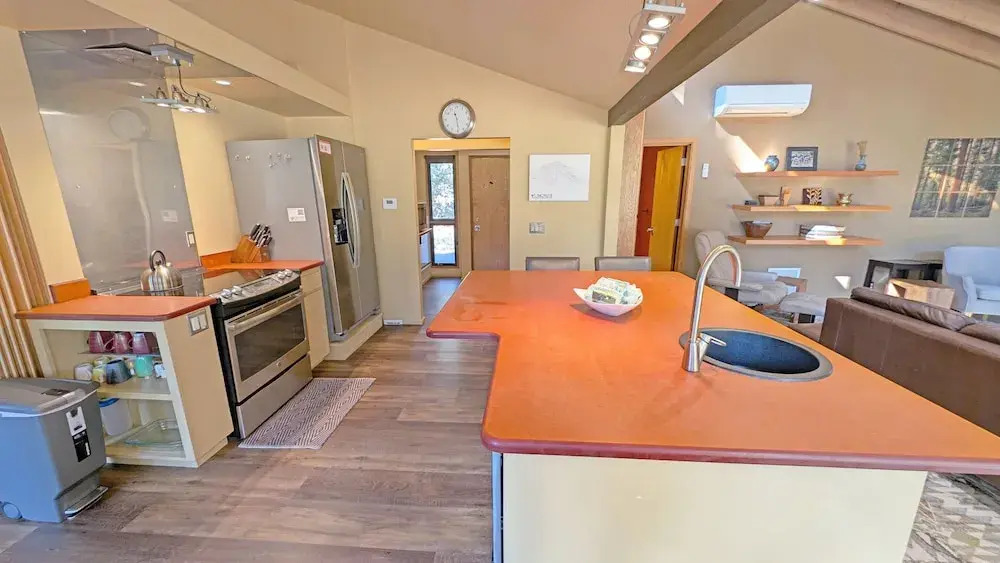 Salishan 5 3 Bedroom Home