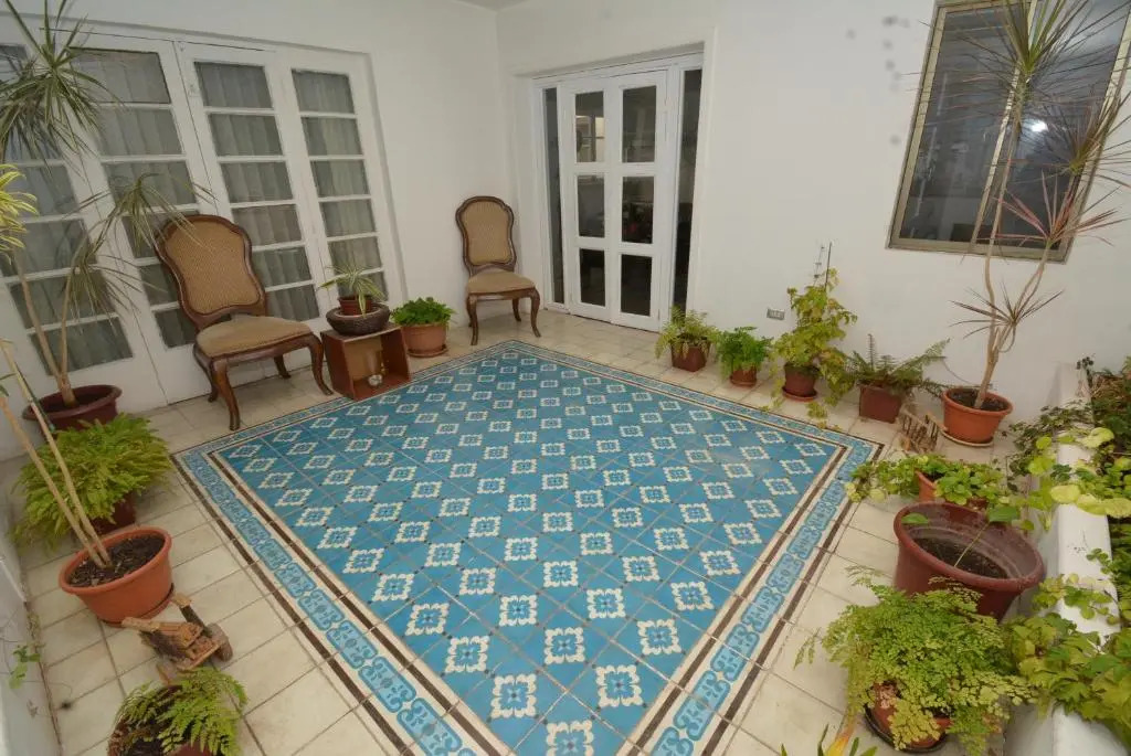 Hotel Duhatao Angol