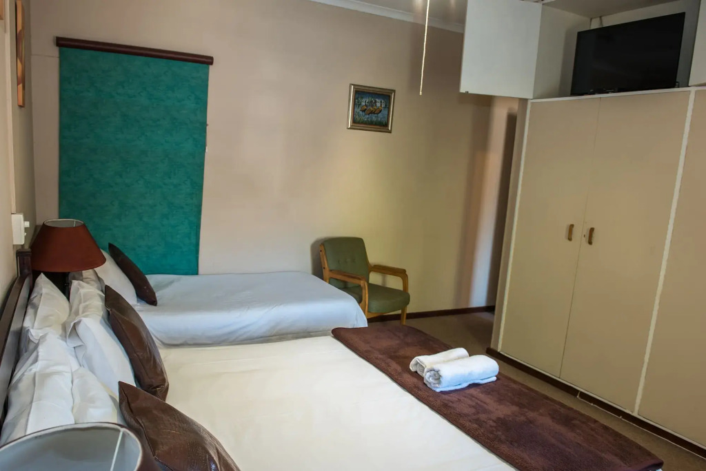 Ramasibi Guest Services