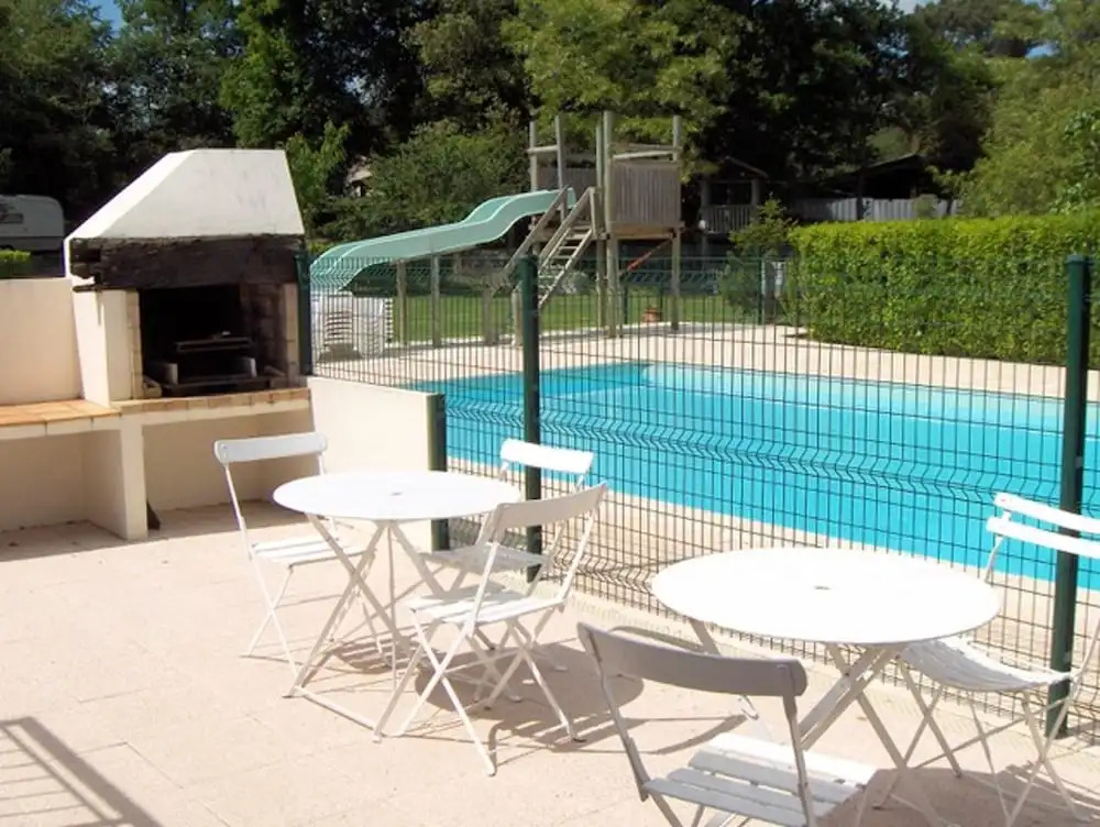 Apartment with 2 Bedrooms in Saint-Palais-Sur-Mer, with Shared Pool, Enclosed Garden And Wifi - 1 Km From the Beach