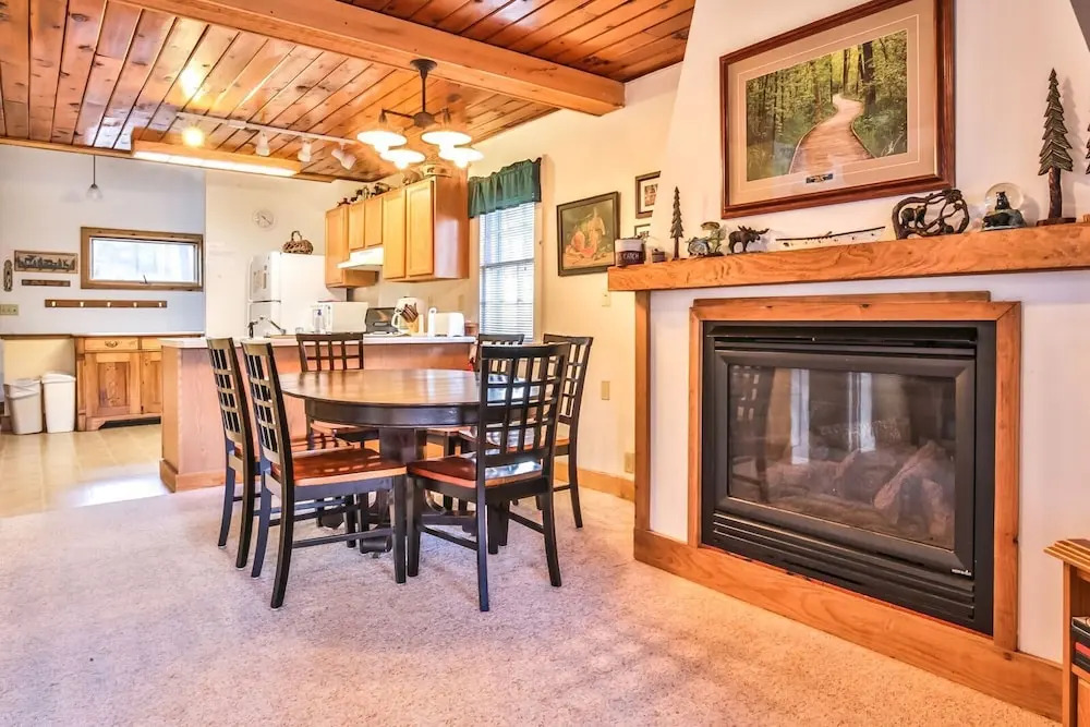 Poplar - Elbert's - 3 Br Cottage