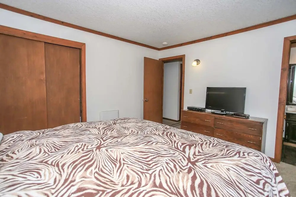 Ruff Inn It-1752 by Big Bear Vacations