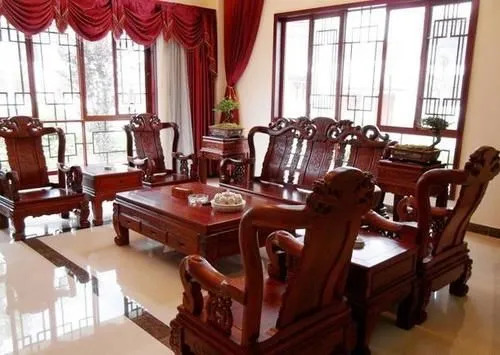 Yifeicui Villa Hotel - Tengchong