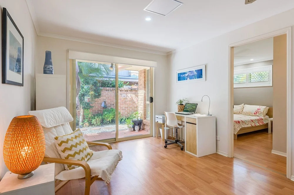 SECRET GARDEN - WiFi - Netflix - Pet Friendly