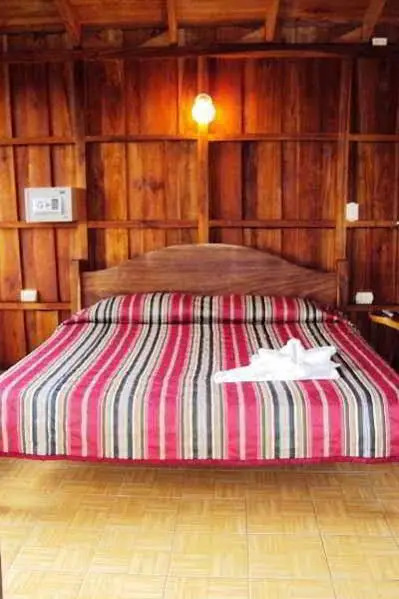 Arenal Roca Lodge & Bungalows