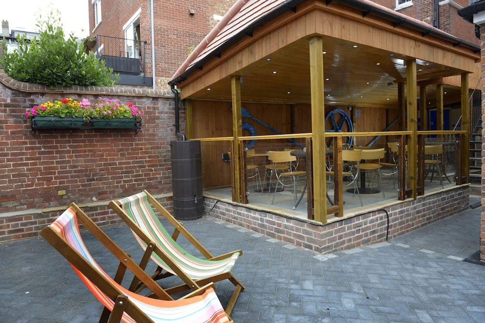 Southsea Rocks Hotel