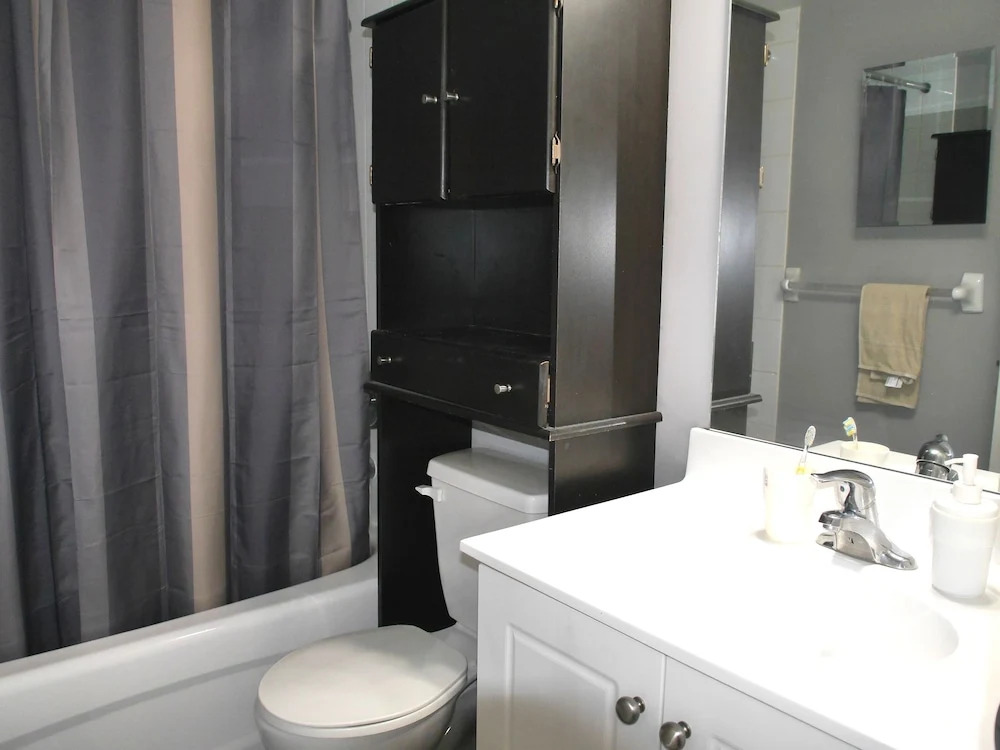 Fantastic 2BR Town Home