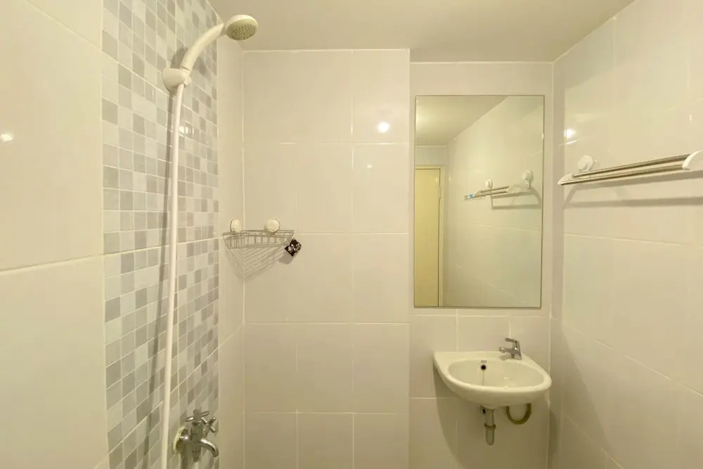 Comfort Stay 2BR at 16th Floor Tokyo Riverside PIK 2 Apartment By Travelio