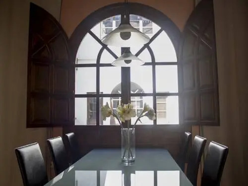 Granada Suites