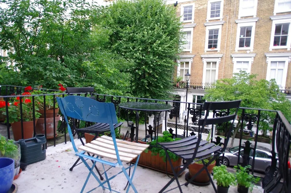 The London Agent Notting Hill Balcony