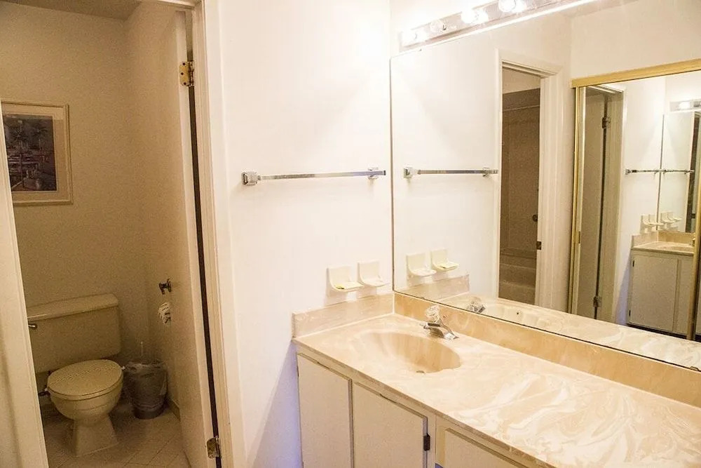 Clubview Country Club Condo