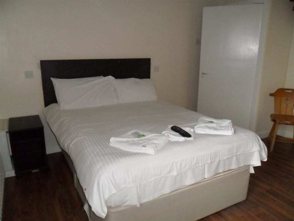 Anzy Panzy Hotel and Apartments
