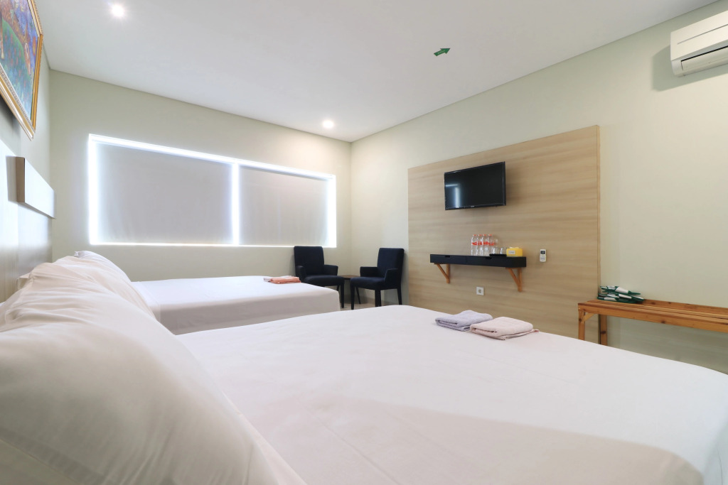 Locus Rooms