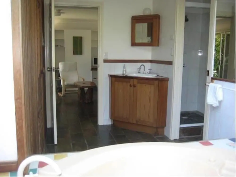 Baystay Guesthouse