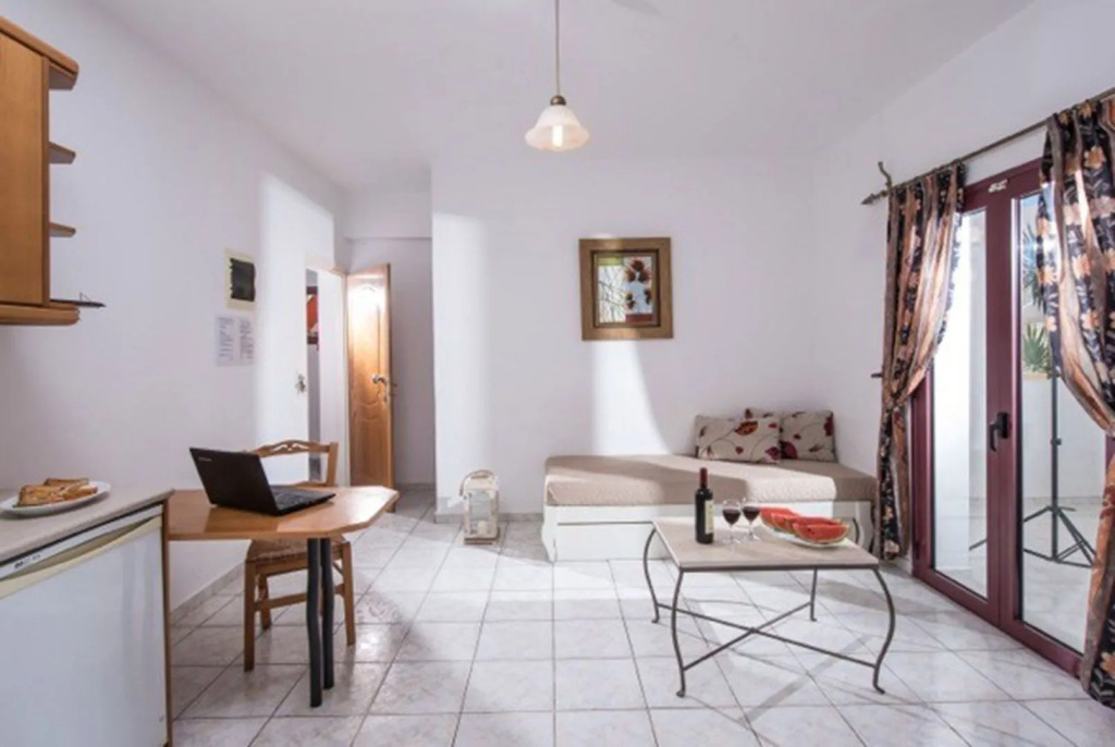 Irida Aparthotel Malia by Estia