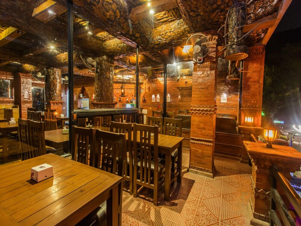 OYO 220 Grand Shivalaya Hotel And Restro