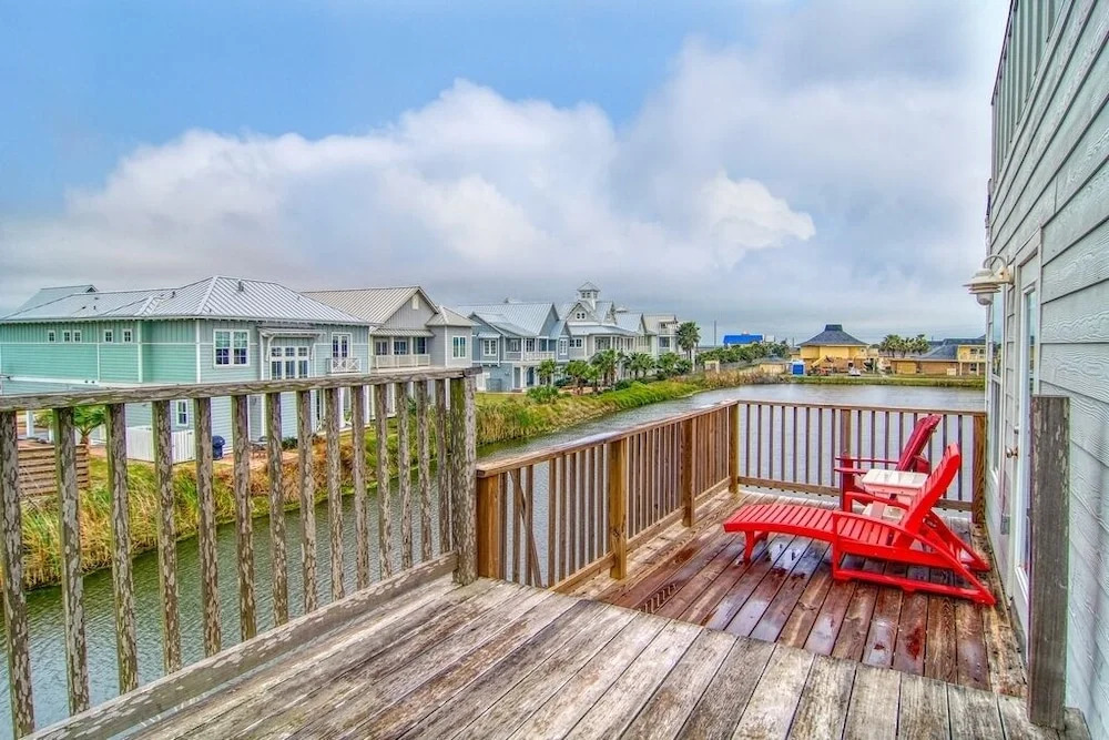 Gulf Vista Villa 5 Bedrooms 4 Bathrooms Home