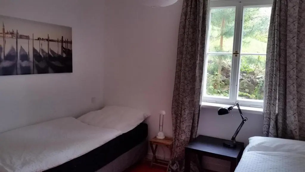 Villa mit Pool im Park Wachwitzgrund - Große Ferienwohnung in EG der Villa