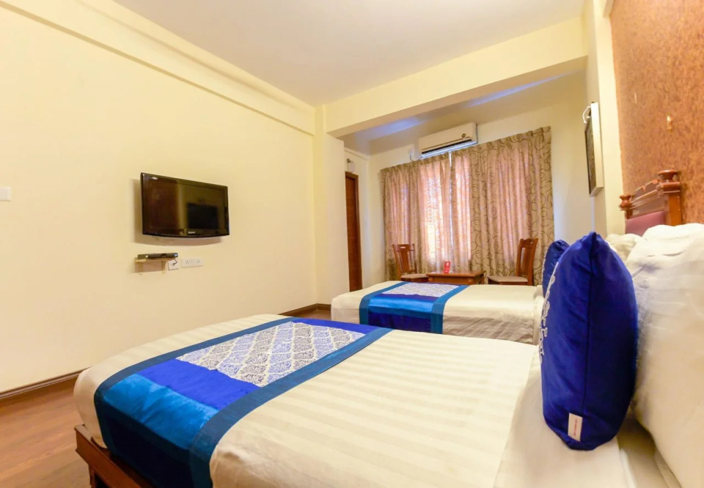 OYO 4802 Cochin City residency