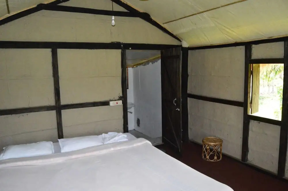 Lali Mou Camp By GRB