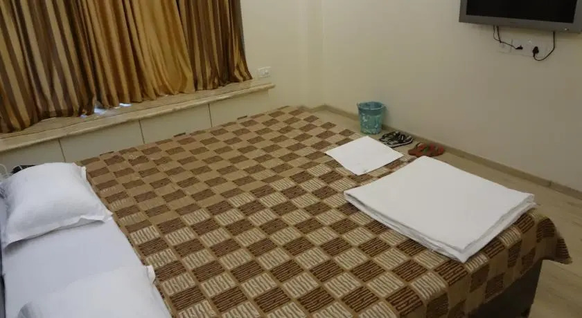 Mumbai Holiday Home - Jupitor