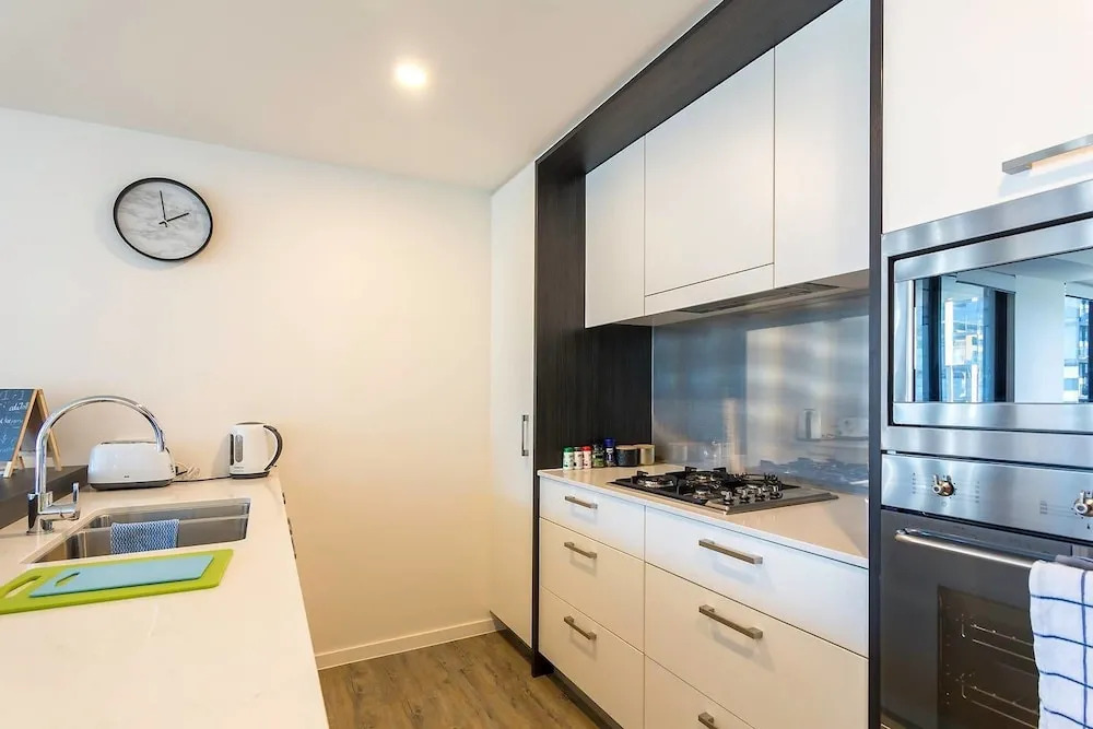 South Brisbane City View 2Bed Apt And Parking Qsb027 7