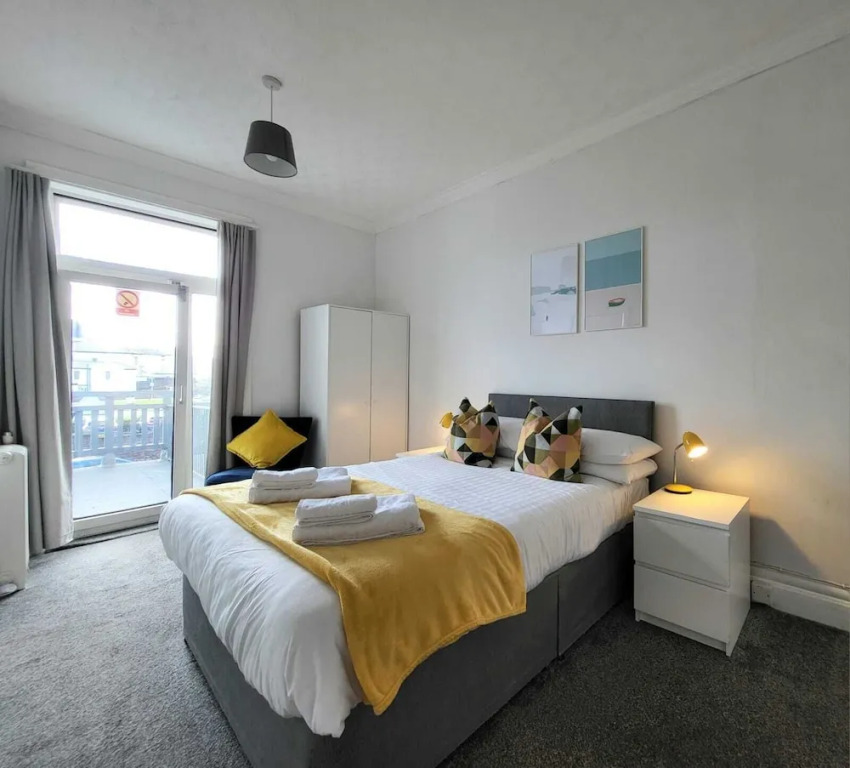Beach Hotel Torbay B&B