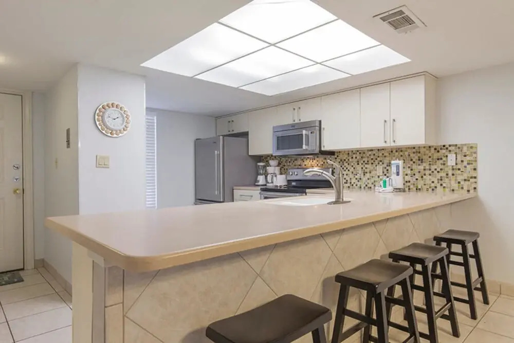 Saida I Condominium 402