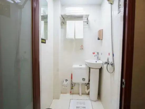 Paibaiyun Hotel(Hefei Jingshang Trade City First Affiliated Hospital of Anyi Hospital)