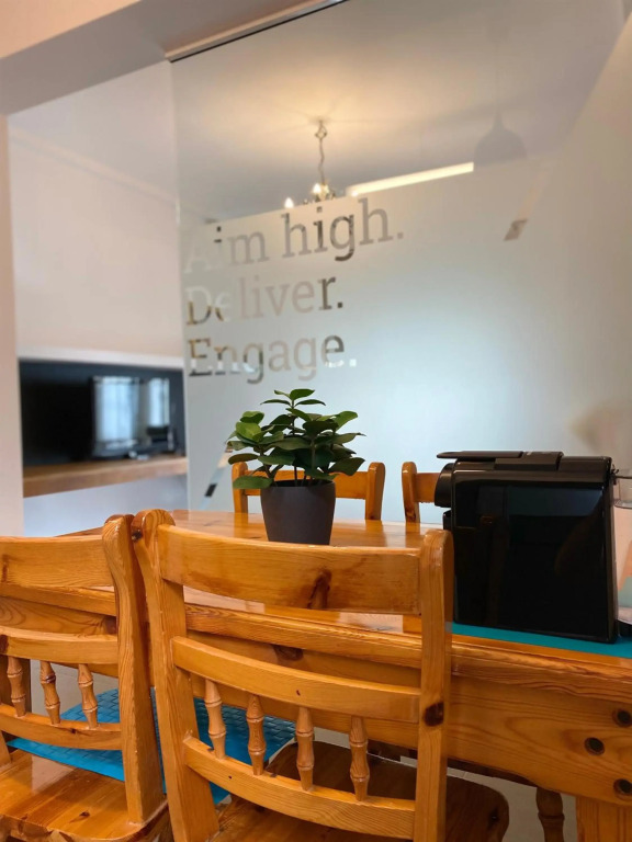 Small Gem Studio Athens, next to metro nomismatokopeio