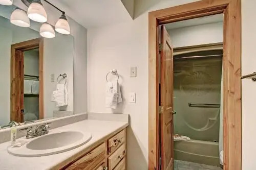 Ffd7 Frostfire Condo
