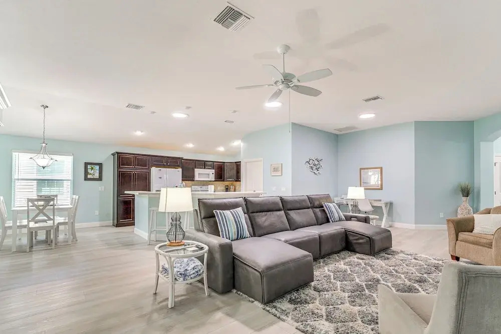 Golf Cart & Pool Access: The Villages Home