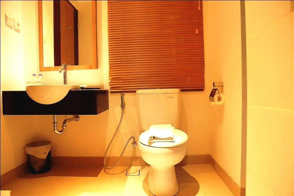 Santosa City Hotel