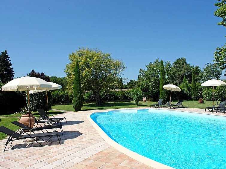 Apartment La Tinaia by Interhome