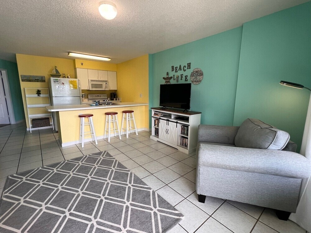 Tradewinds 406 By Redawning