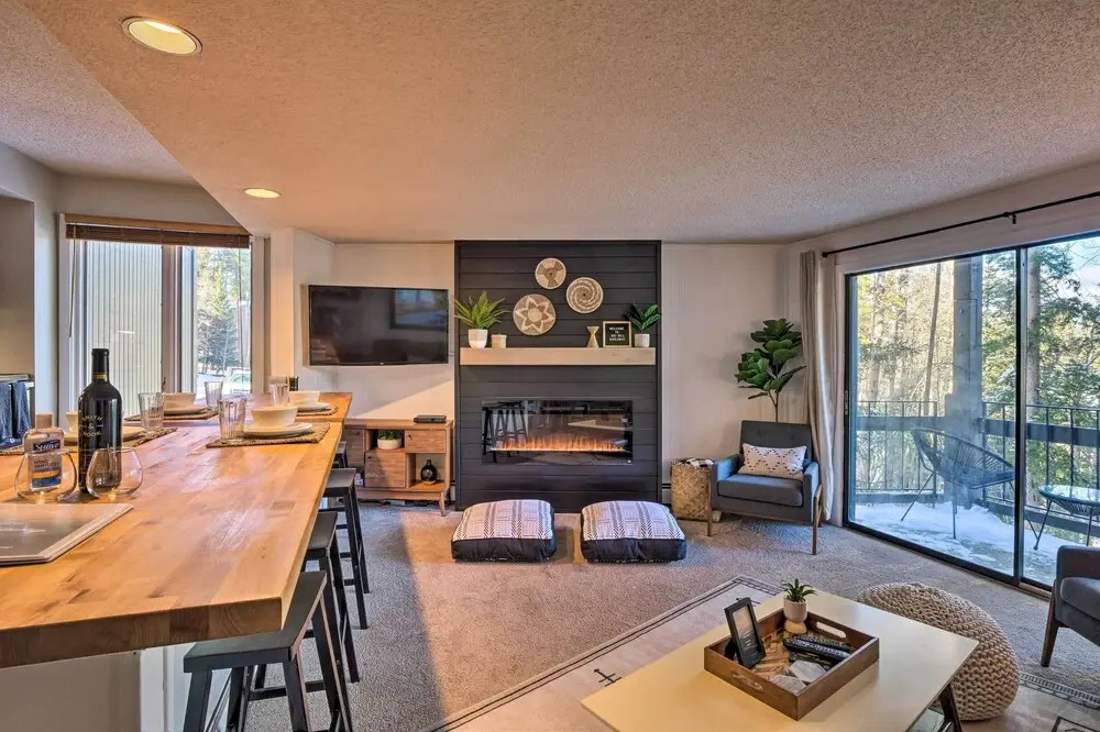 1/4 Mi to Peak 8 Ski Lift: Modern Breck Condo!