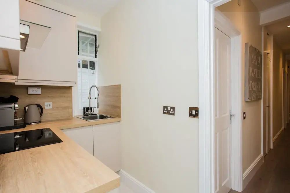 1 Bedroom Garden Flat in Fulham