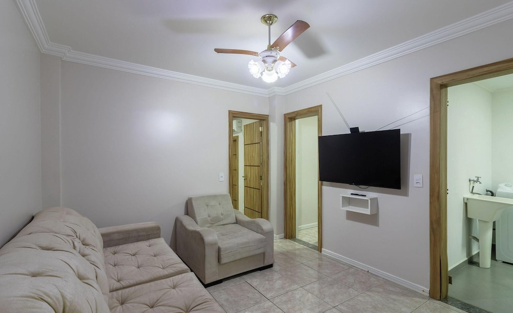 Apts in a Building 180m From the Beach in Balneario Camboriu - Rajs