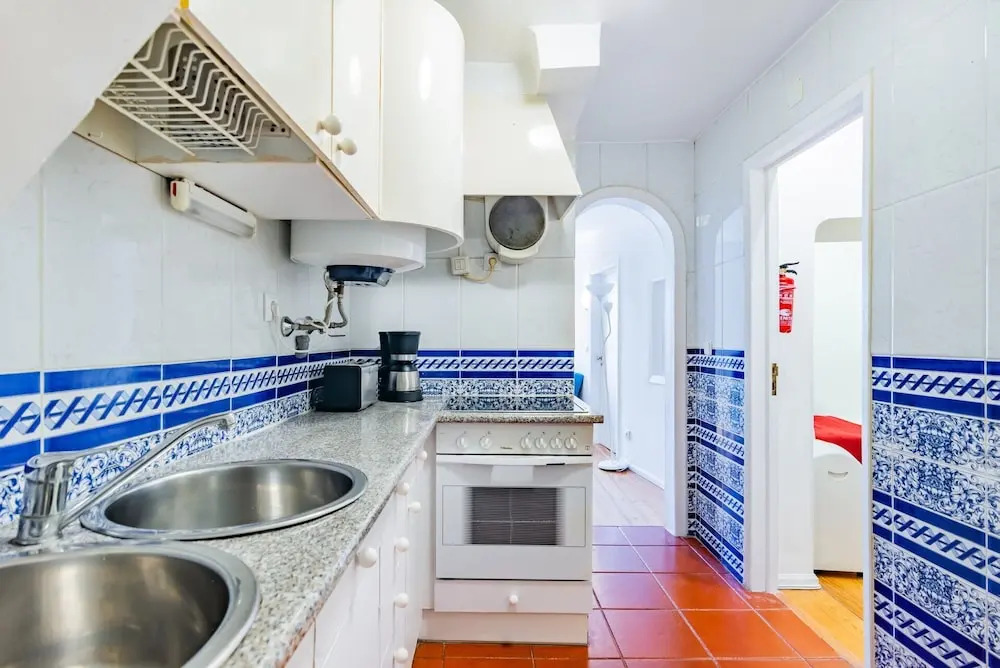 2BR at Chiado Historical Heart of Lisbon