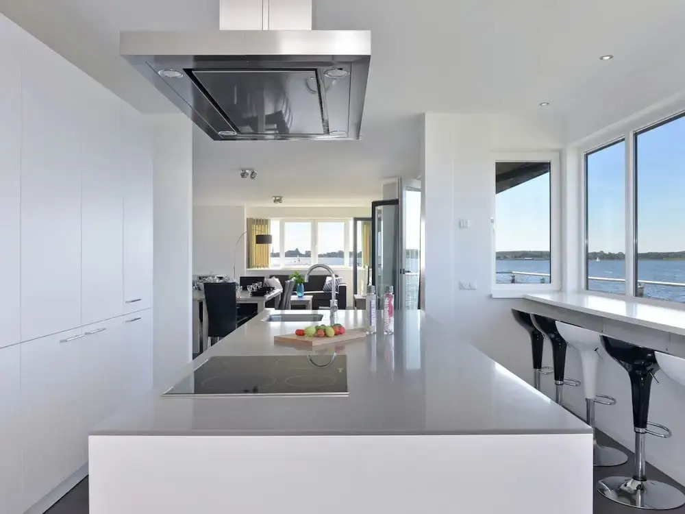 Modern Escape by the Marina