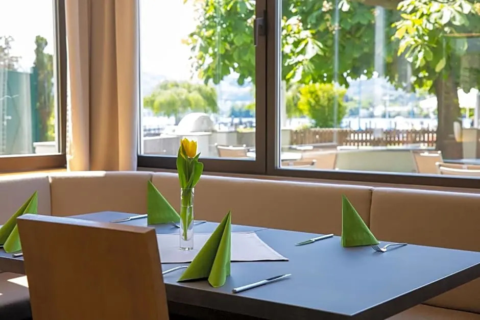Seehotel im Weyer